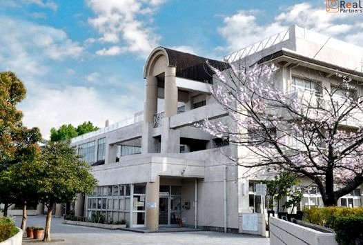 ���ͻ�Ω���Ĥ����־��ع� ����5ʬ�� 340m