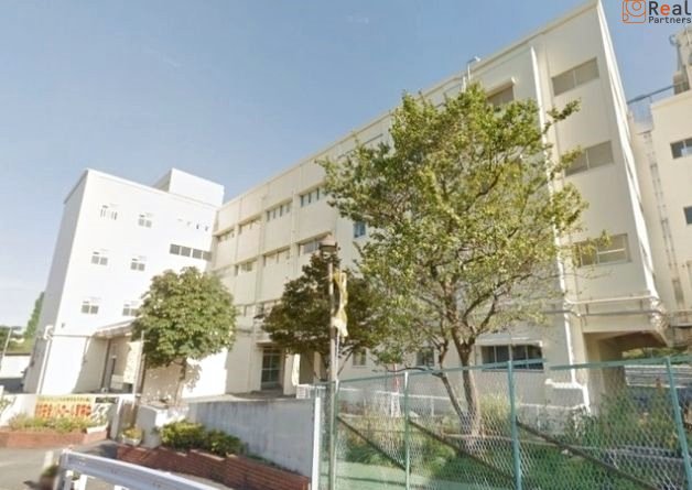 ���ͻ�Ω���羮�ع� ����10ʬ�� 740m