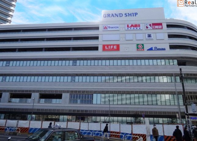 �饤�ե���󥷥å���������Ź ����10ʬ�� 800m