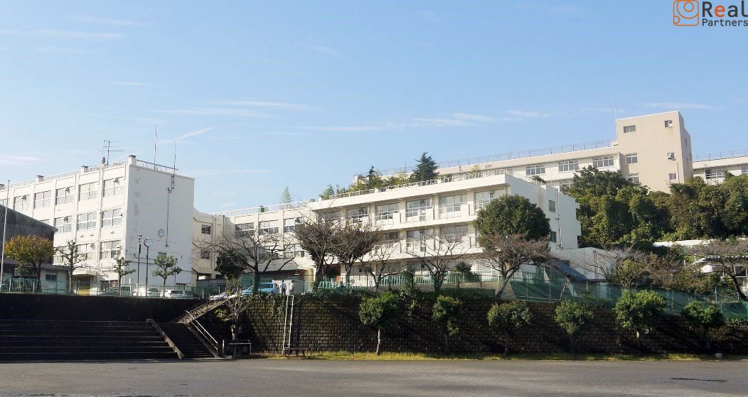 ���ͻ�Ω�ܤ�ë��ع� ����14ʬ�� 1090m