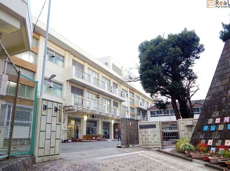 ���ͻ�Ω���𻳾��ع� ����9ʬ�� 661m