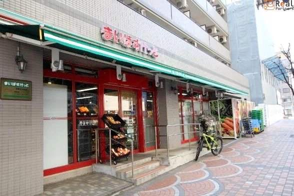 �ޤ��Ф����äȰ�������ĮŹ ����2ʬ�� 111m