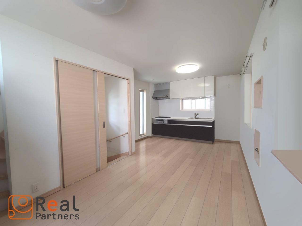 �뤬¿�����ᡢ���̤����ɹ��Ǥ���������μ̿���CG�ù��򤷤Ƥ���ޤ�