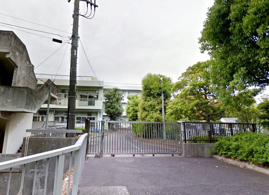 ���ͻ�Ω���ľ��ع� ����12ʬ�� 940m