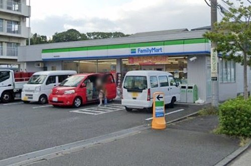 �ե��ߥ꡼�ޡ��ȹ��̿�����Ź ����9ʬ�� 710m