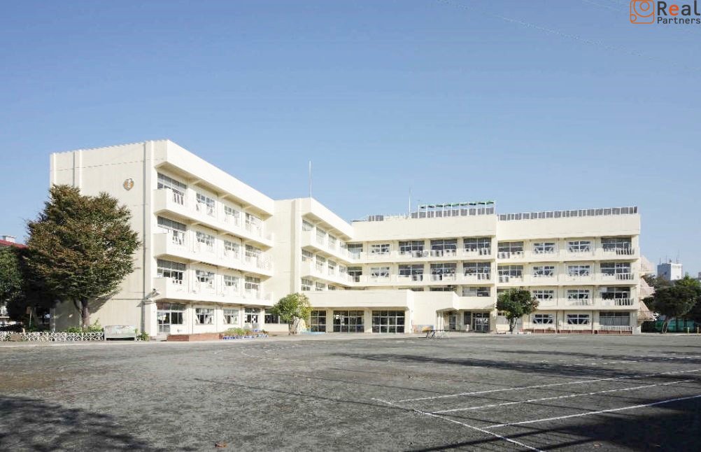 ���ͻ�Ω���ͥ�ë���ع� ����8ʬ�� 580m