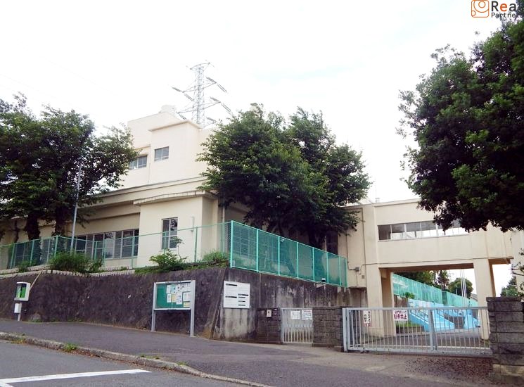 ���ͻ�Ω������ع� ����18ʬ�� 1370m