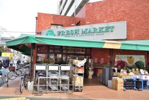 �ȥåץե�å���ޡ����åȴߺ�Ź�ޤ�����7ʬ��593m