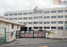 ���ͻ�Ω���˾������ع� ����18ʬ�� 1420m